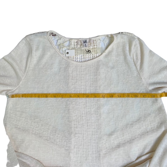 Neutral Pullover Knit Sweater - Picture 10 of 15